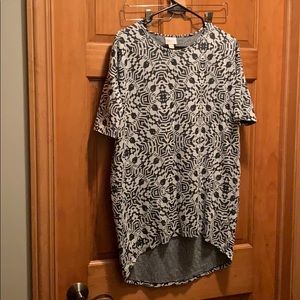 LuLaRoe Irma tunic top